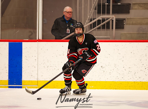 Centennial vs Moorhead Girls Hockey_1230