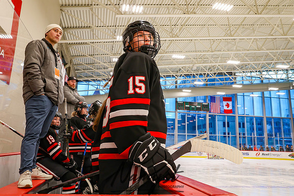 Centennial vs Moorhead Girls Hockey_8