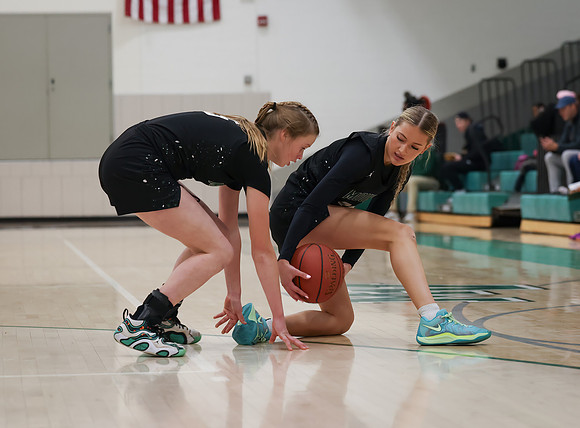 Mounds View vs Forest Lake Varsity Basketball 36