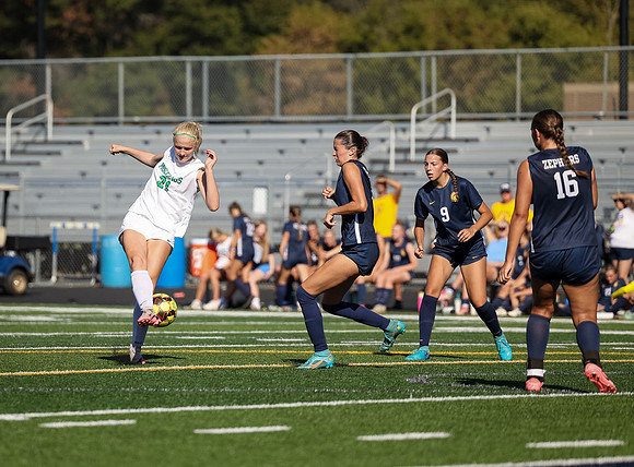 Mounds View vs Mahtomedi Girls Varisty Soccer 188