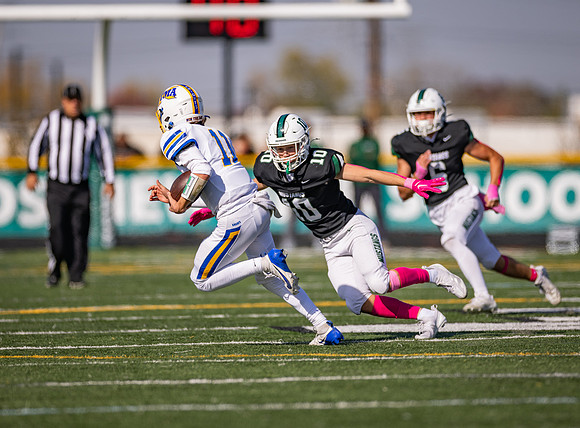 Mounds View vs STMA Varsity Football 178