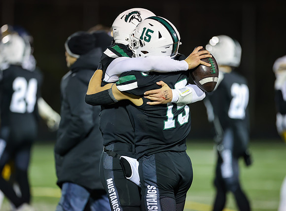Mounds View vs Prior Lake Varsity Football 245