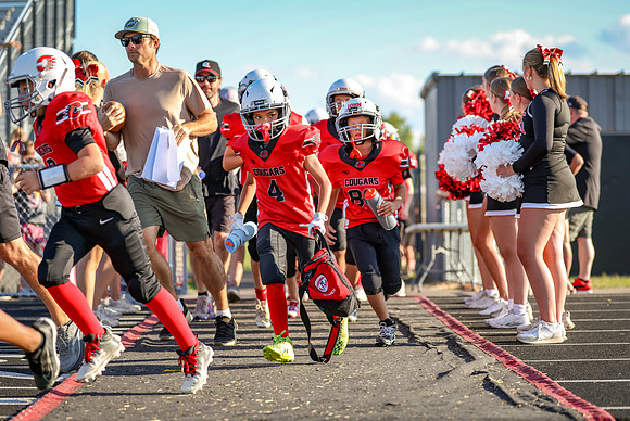 0698 Centennial Football