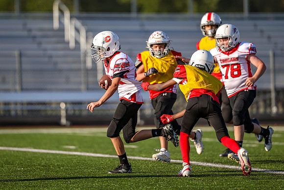 0779 Centennial Football
