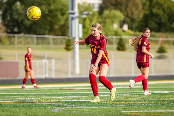 0484 Forest Lake Varsity Soccer