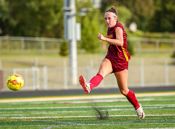 0648 Forest Lake Varsity Soccer