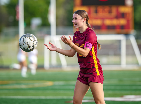 0686 Forest Lake Varsity Soccer