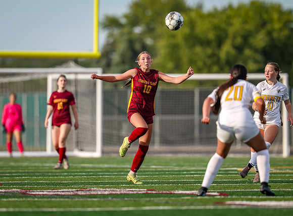 0932 Forest Lake Varsity Soccer