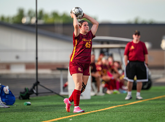 1015 Forest Lake Varsity Soccer
