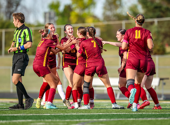 1243 Forest Lake Varsity Soccer