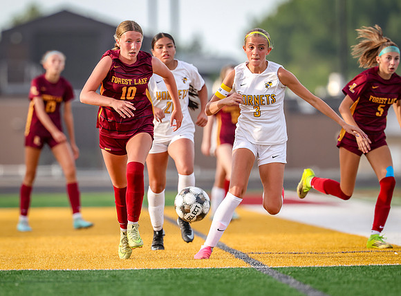 1372 Forest Lake Varsity Soccer