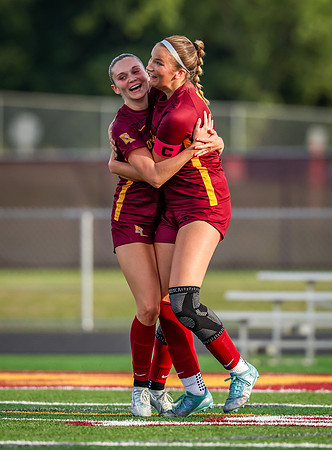 1737 Forest Lake Varsity Soccer