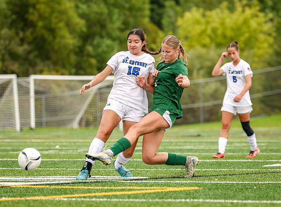 0594 Chisago Varsity Soccer