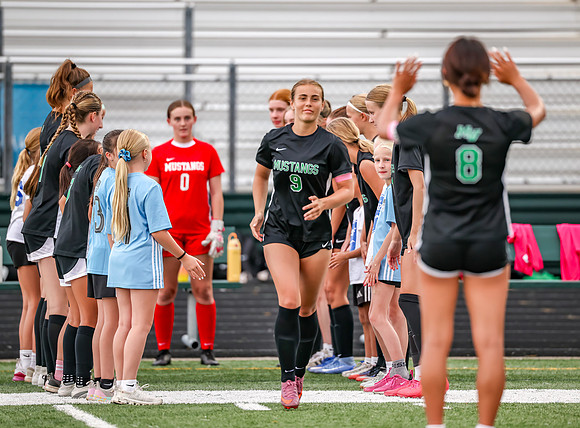 0146 Mounds View vs Hill Murray-Edit