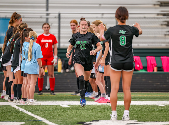 0157 Mounds View vs Hill Murray-Edit