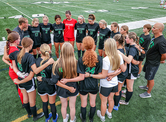 0234 Mounds View vs Hill Murray-Edit