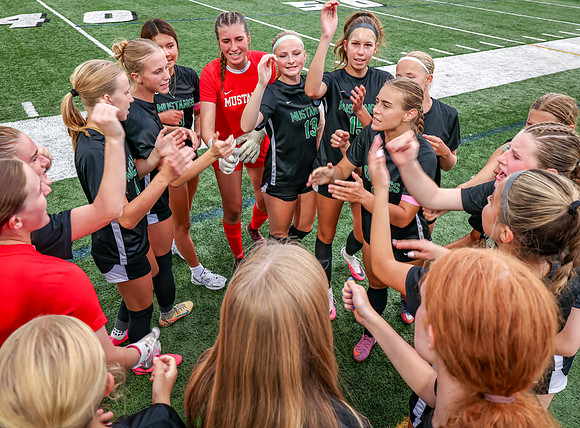 0245 Mounds View vs Hill Murray-Edit
