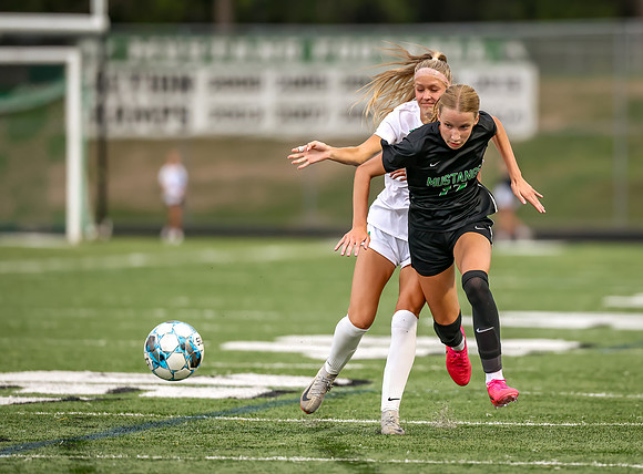 0283 Mounds View vs Hill Murray-Edit