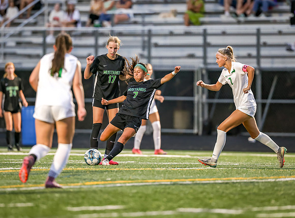 0845 Mounds View vs Hill Murray-Edit