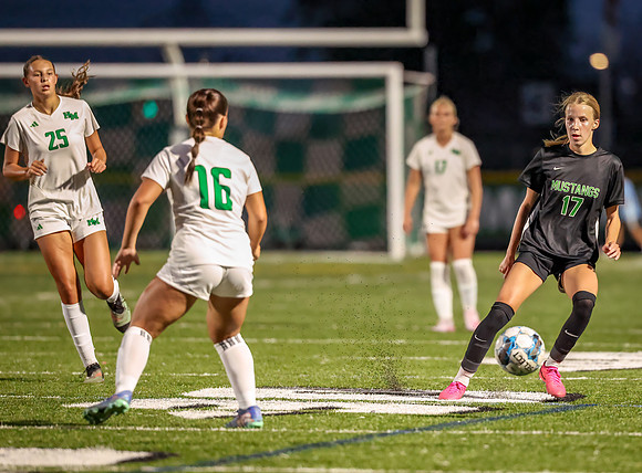 1092 Mounds View vs Hill Murray-Edit
