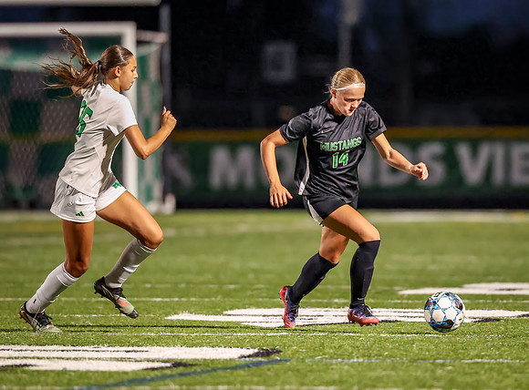 1189 Mounds View vs Hill Murray-Edit