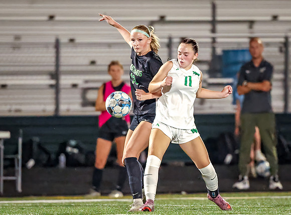 1513 Mounds View vs Hill Murray-Edit
