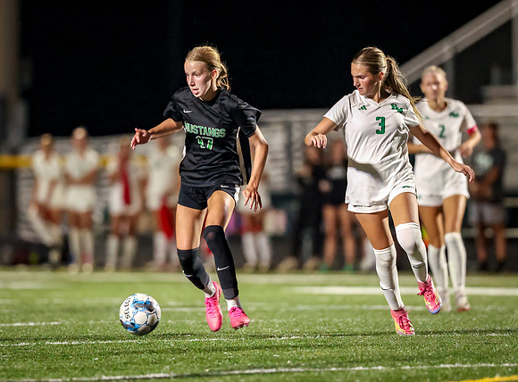 1536 Mounds View vs Hill Murray-Edit