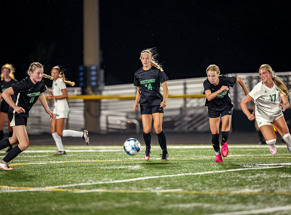 1574 Mounds View vs Hill Murray-Edit