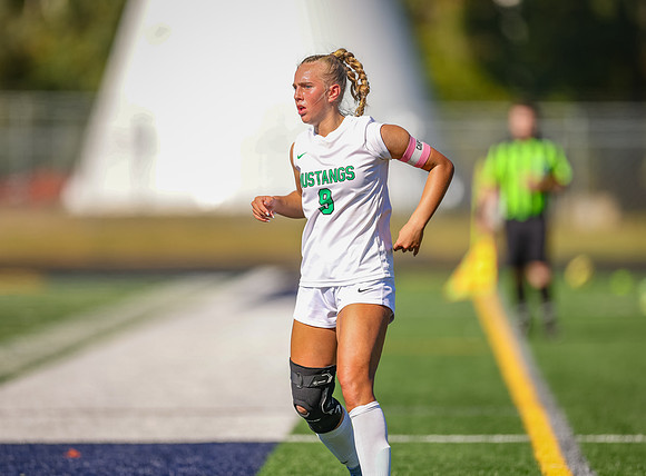 Mounds View vs Mahtomedi Girls Varisty Soccer 106