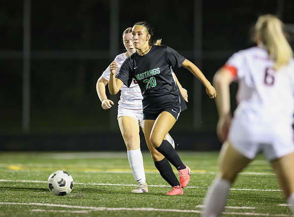 Mounds View vs Stillwater Varsity Soccer 83