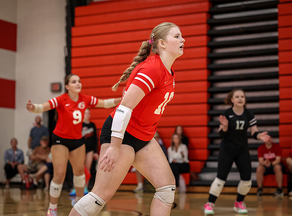 0014 Centennial vs Duluth East 9B