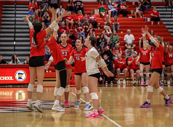 1652 Centennial vs Duluth East B