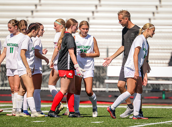 0453 Mounds View vs Centennial