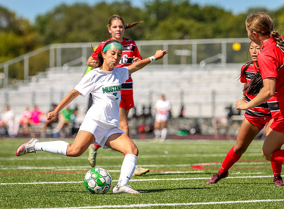 0042 Mounds View vs Centennial