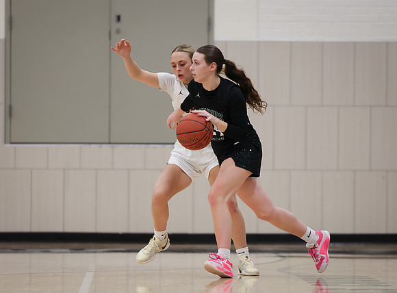Mounds View vs Forest Lake Varsity Basketball 181