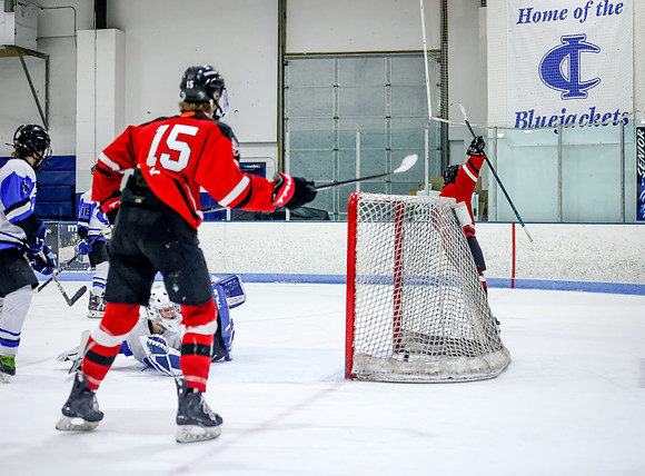 Centennial vs Cambridge Isanti Hockey 275