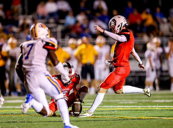 Centennial vs STMA Varsity Football 367
