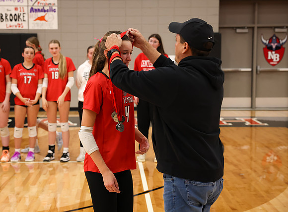 Centennial vs Anoka Girls Varsity Volleyball 402