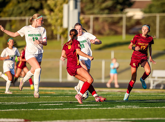 0772 Forest Lake vs Mounds View