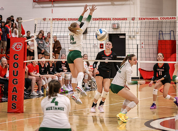 Centennial vs Mounds View Girls Varsity Volleyball 166