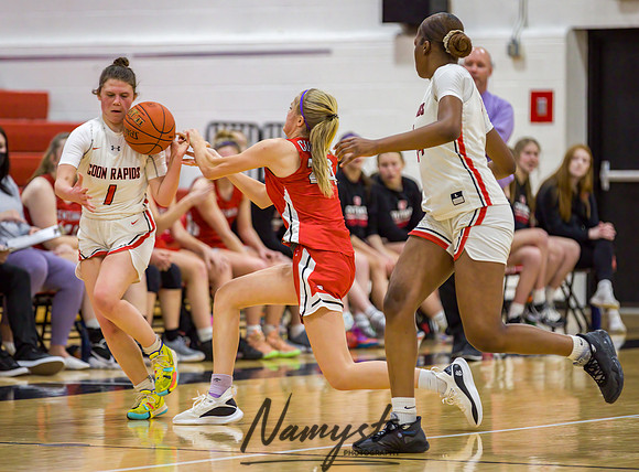 Centennial vs Coon Rapids Girls Varsity Basketball 041