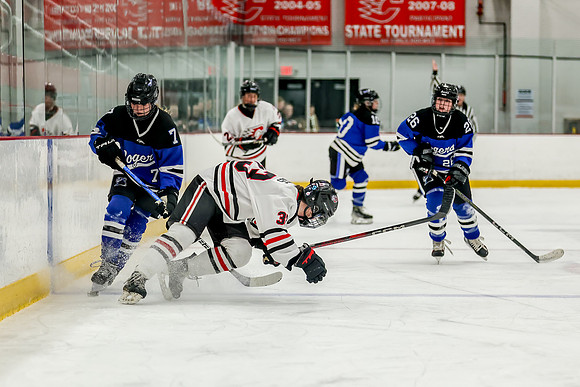 Centennial vs Roger JV Hockey 132