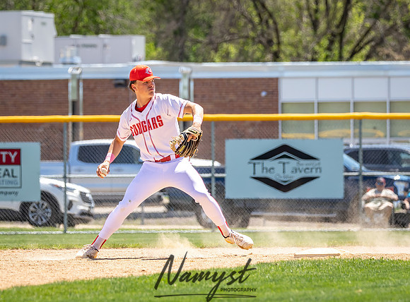 Centennial vs Mahtomedi Varsity Baseball 316