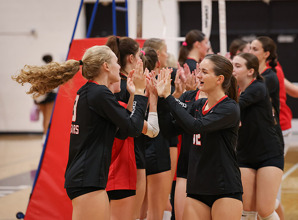 Centennial vs Hopkins Girls Varsity Volleyball 186
