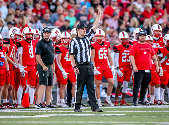 Centennial vs STMA Varsity Football 153