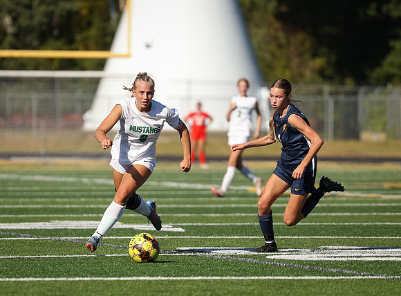 Mounds View vs Mahtomedi Girls Varisty Soccer 243