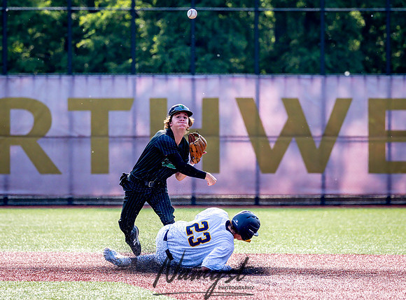 Mahtomedi vs Hill-Murray Baseball 30