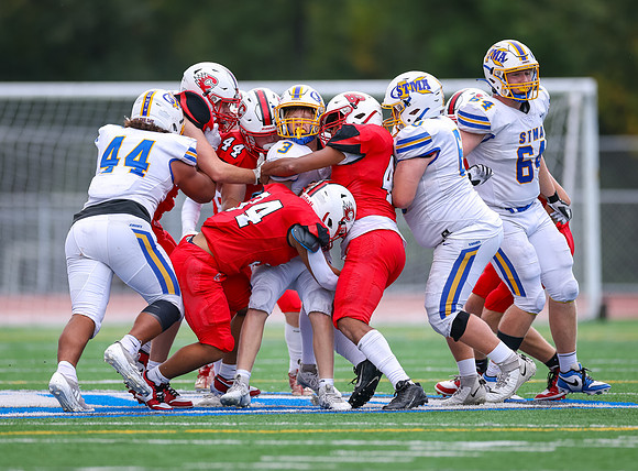 Centennial vs STMA JV Football 277
