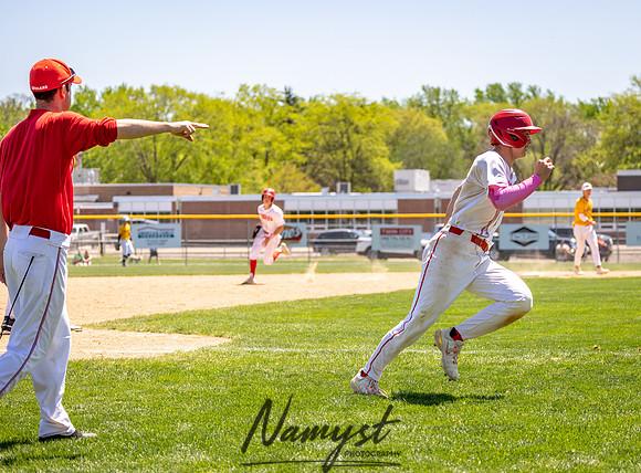 Centennial vs Mahtomedi Varsity Baseball 331