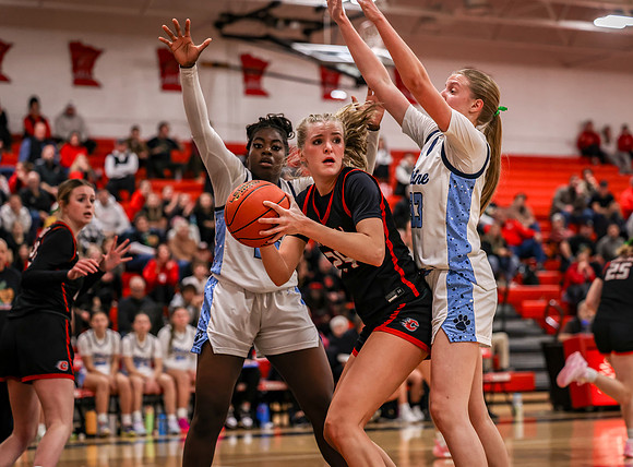 Centennial vs Blaine Girls Varsity Basketball 270